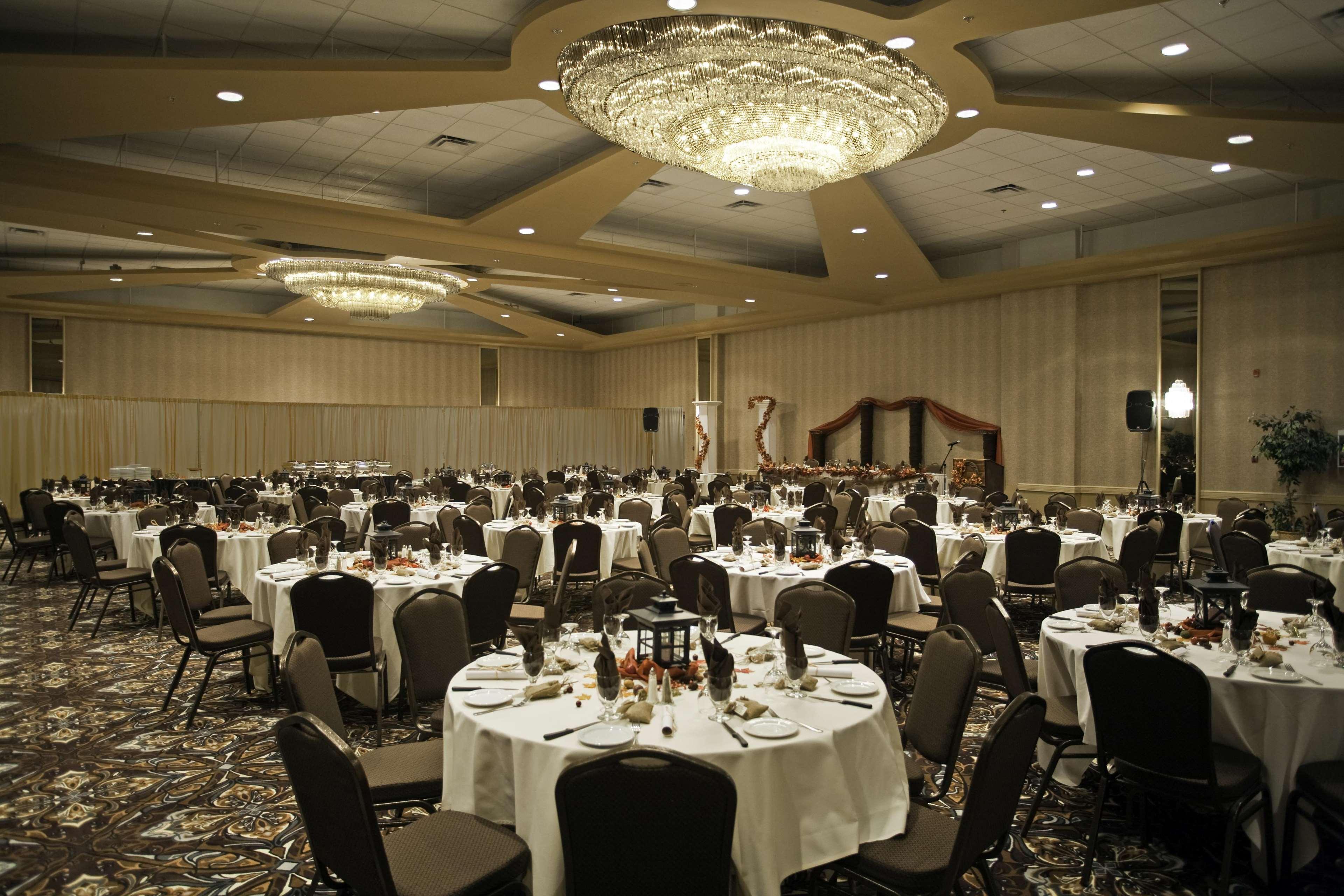 Coast Lethbridge Hotel & Conference Centre Restaurang bild